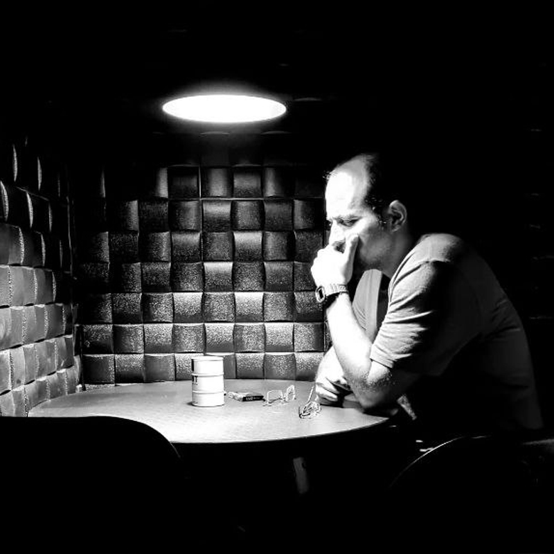 Rouzbeh Kowsari — Head of Marketing & Sail